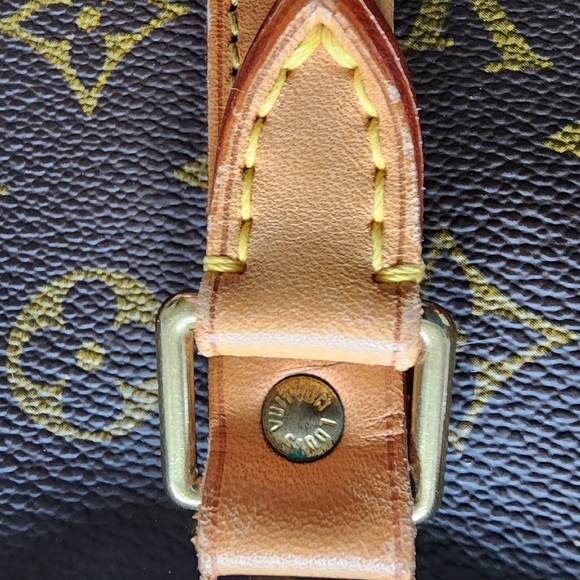 Louis Vuitton Sirius 45 Vintage Large Luggage Piece with Luggage tag, lock & key - Picture 13 of 16